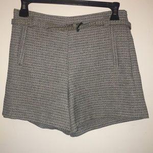 Pinkyotto gray shorts